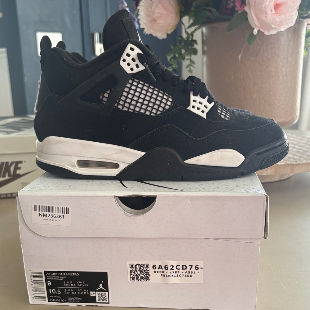 Jordan 4 Retro Black and White Men's Sneakers
